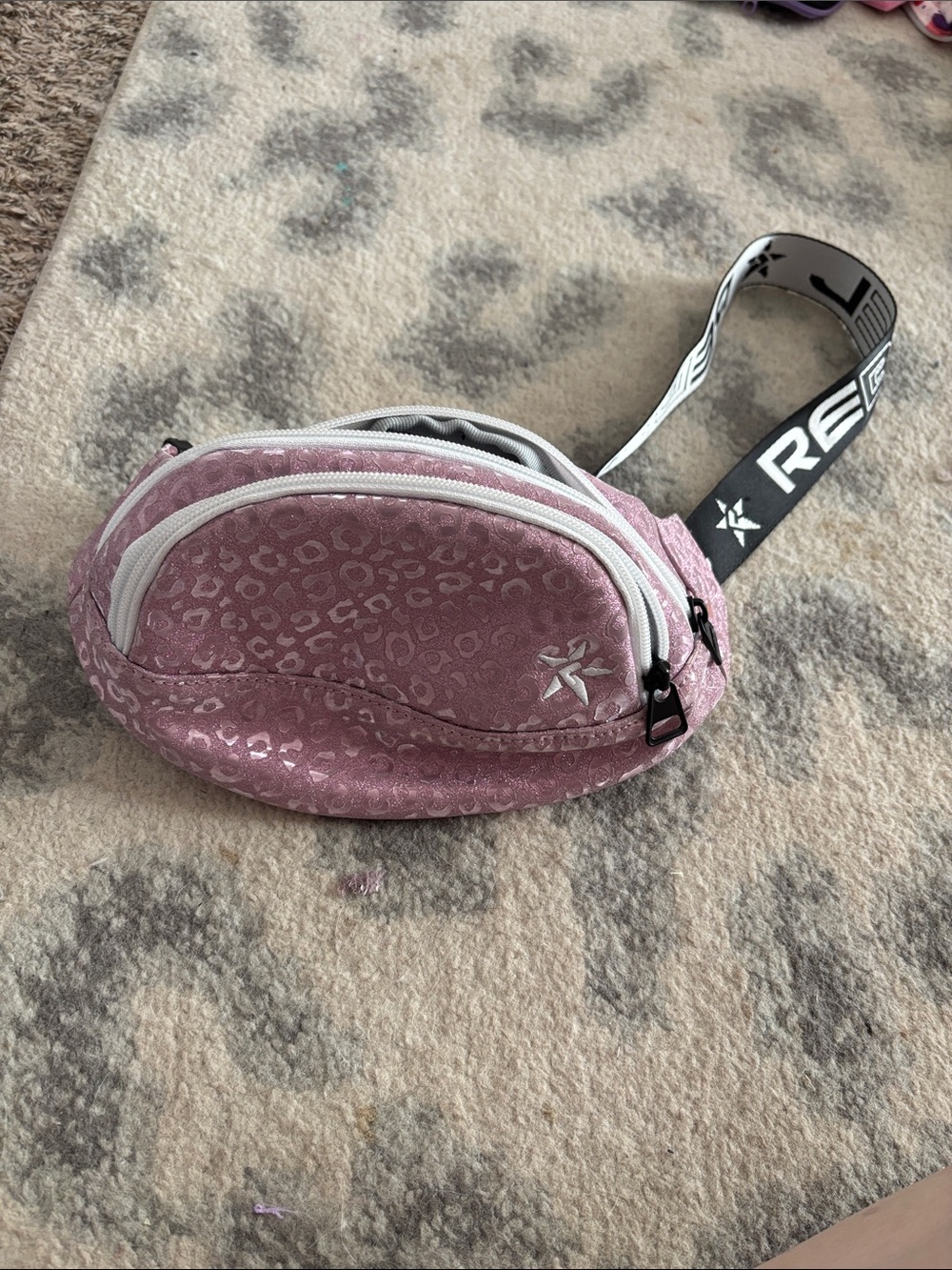 Rebel pink leopard belt bag